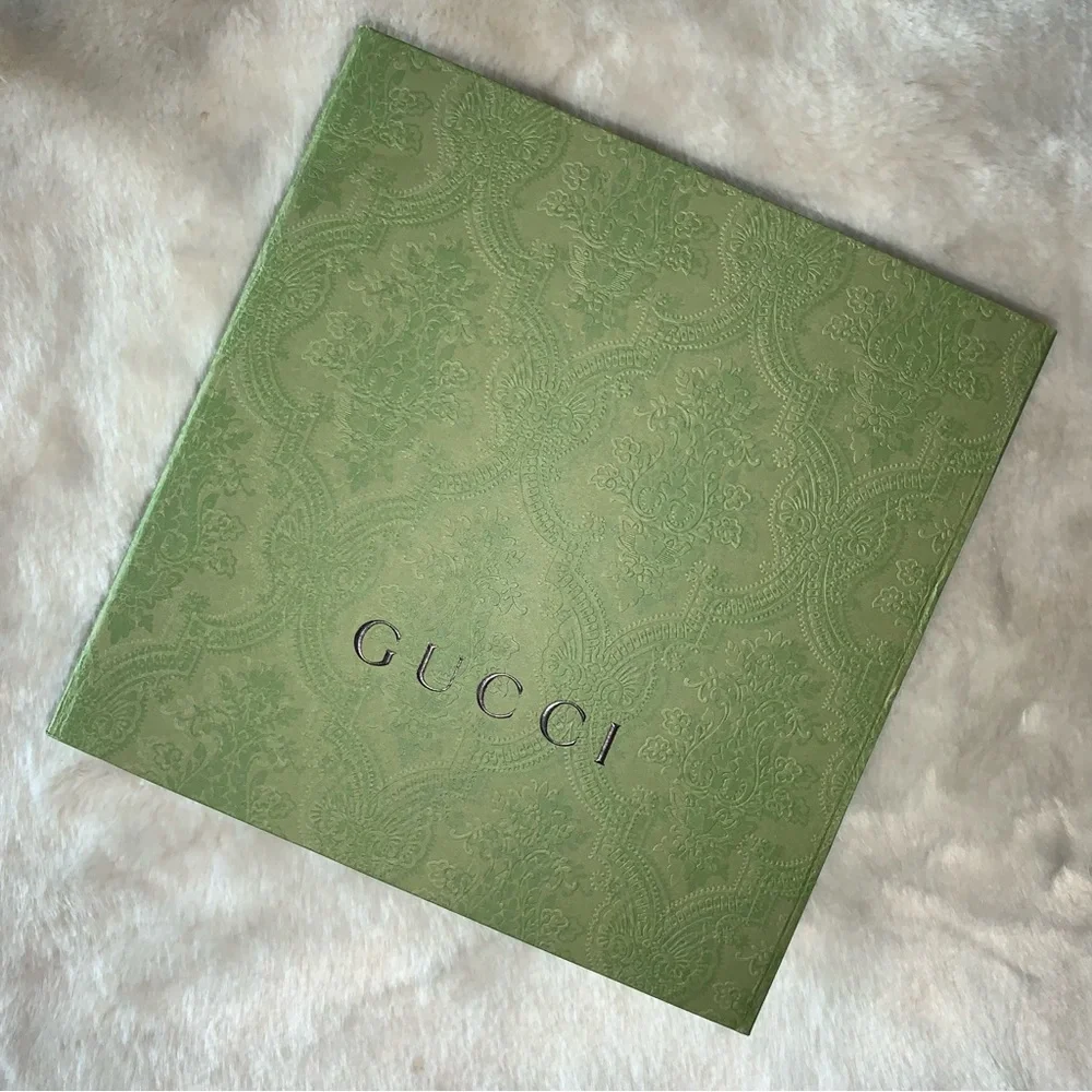 NEW! GUCCI Gift Box with Magnetic Flap Closure, GORGEOUS - Picture 13 of 16